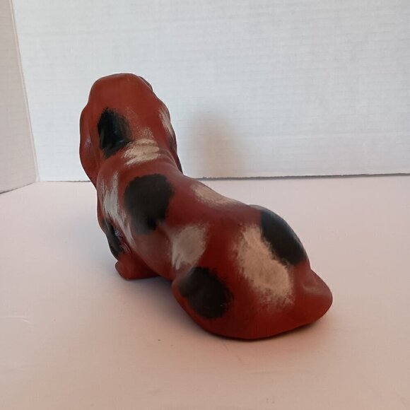 Brown Dog with Long Floppy ears, Pottery piece Great for a dog lovers collection - Picture 4 of 10